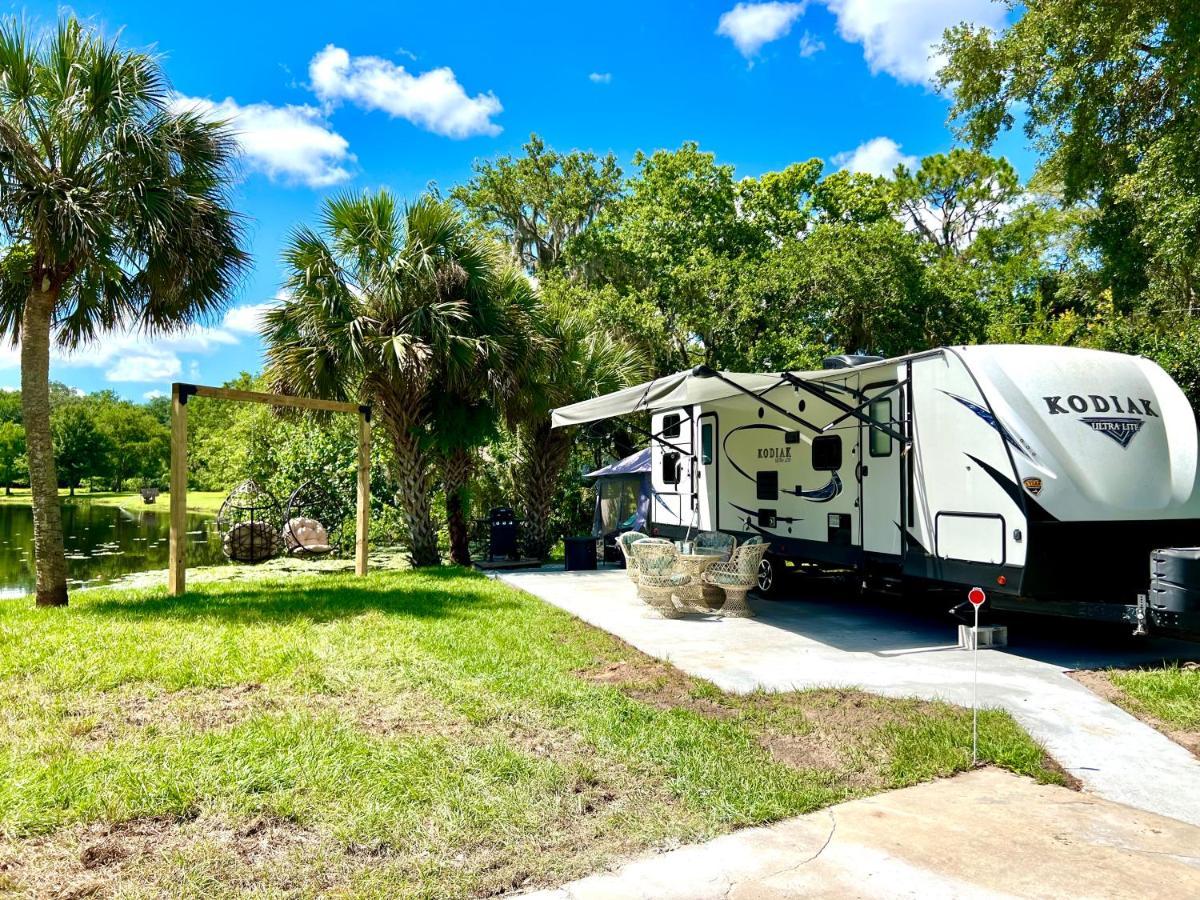 Lake Front Rv Experience Close To Port Canaveral And Kennedy Space Center Hotel Titusville Luaran gambar